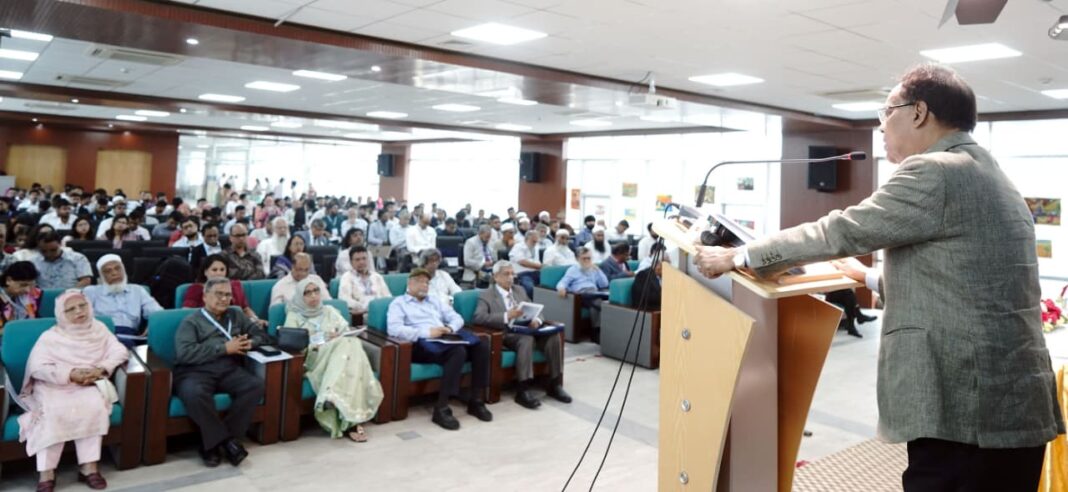 রাজধানীতে চলছে ৬ষ্ঠ ইয়াং সায়েন্টিস্ট কংগ্রেস