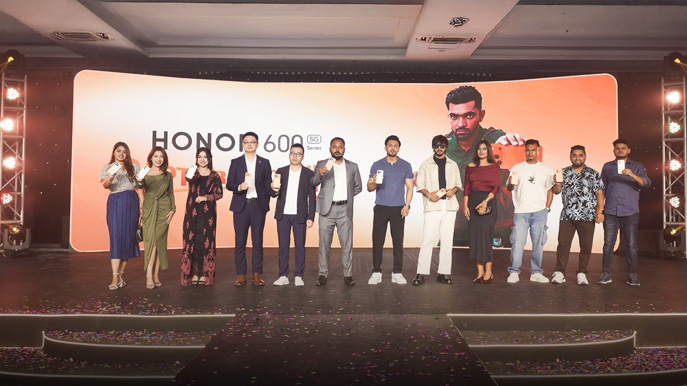 দেশে উন্নত এআই প্রযুক্তির অনার ৬০০ সিরিজের যাত্রা